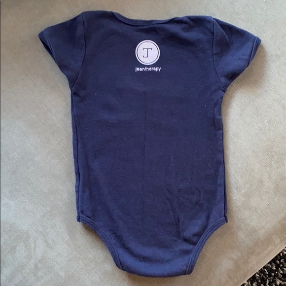 ⭐️New Orleans Skull Onesie - Picture 4 of 4